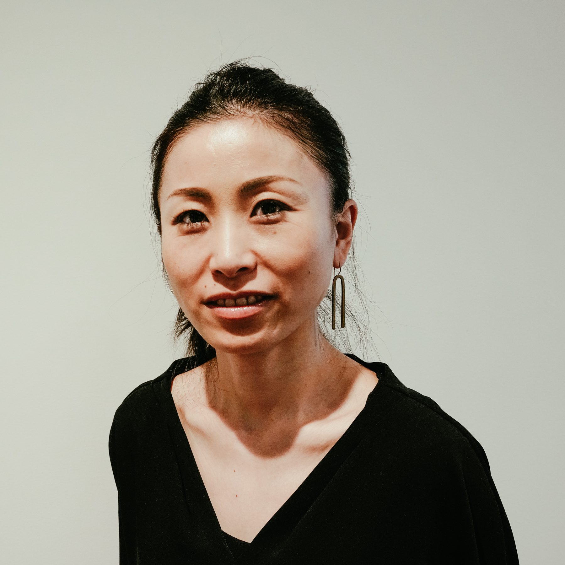 髙畑 麻珠子